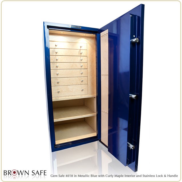 Home-Safe-Gem4018-Blue_Maple_Open