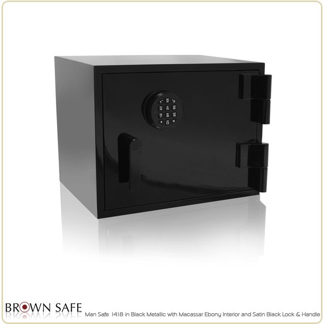 Watch-Safe-Man-Safe-1418-Black-Ebony-Closed