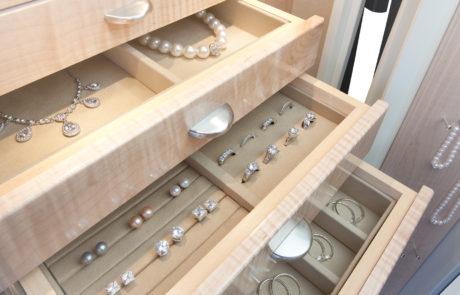 drawer insert for jewelry